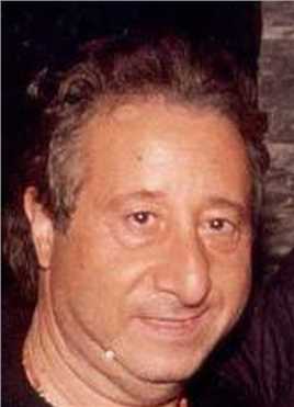 学校Petruccio Sciacca