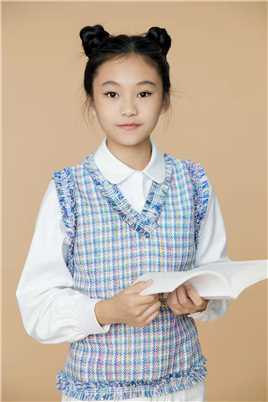 守岛人小宝（10岁）