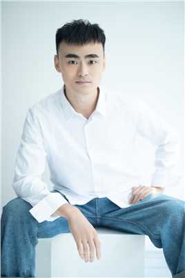 相见在鸾峰桥青年子弹壳