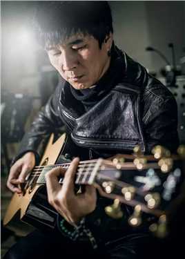 树上有个好地方2：美术老师的放羊班的扮演者是王建房