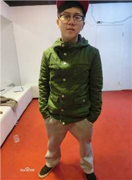 萤火奇兵2：小虫不好惹的扮演者是薛成