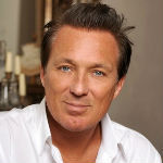 脱衣舞娘大战狼人Mickey