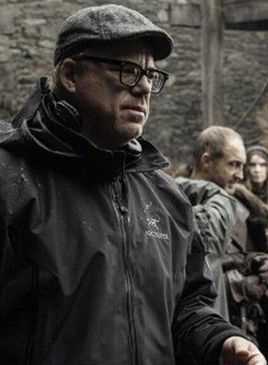 证据第一季亚历克斯·格拉维斯