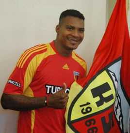 阿里萨·马库库拉基本信息