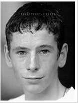 血浓于罪杰拉德·基恩斯