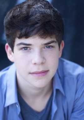 星际迷航1无限太空Young Spock