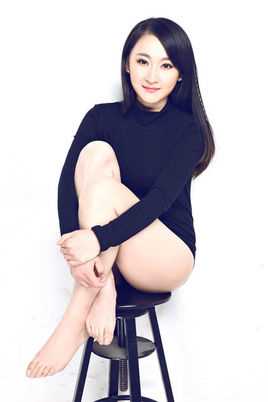 新人在旅途唐小薇