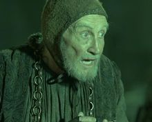 罗伊·多特里斯在《权力的游戏》里饰演火术士Wisdom Hallyne
