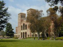 加州大学洛杉矶分校著名的罗伊斯礼堂