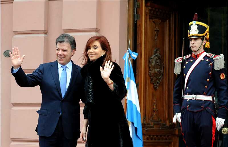 桑托斯会见阿根廷总统克里斯蒂娜