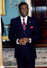 总统特奥多罗·奥比昂·恩圭马·姆巴索戈