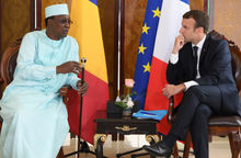 乍得总统伊德里斯·代比会晤法国总统马克隆