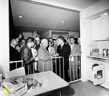 1959年与赫鲁晓夫“厨房辩论”