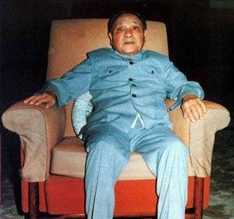 中国改革开放的总设计师邓小平（1985年6月）