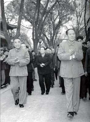 邓小平等在中南海接见民兵代表（1959）